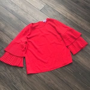 😀😀Boutique red blouse with pleated sleeves - M